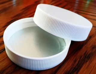300 ml doza PET čirá závit GL44 ks: Uzávěr bílý s těsnící samolepící vložkou, GL 44