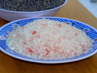 Himálajská sůl jedlá hrubá Váha: 1 Kg.