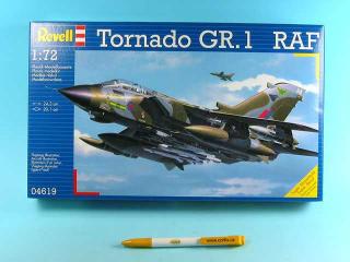 Revell - Panavia Tornado GR.1, RAF,  ModelKit 04619, 1/72