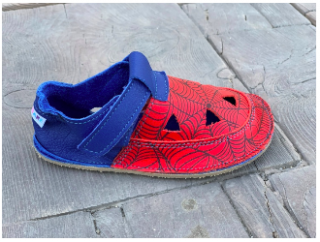 Baby Bare Shoes Top Stitch pohádková edice vel.: 20 Spider