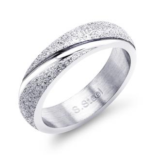 S4170 Pískovaný prsten s drážkou Velikost: 10 (EU: 61,5 - 63,5)