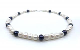 Perlový náhrdelník z bílých a modrých perel