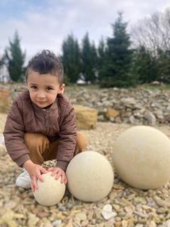 dekorace na zahradu - sada koulí, tři koule 38kg, pr. 11, 18, 28 cm