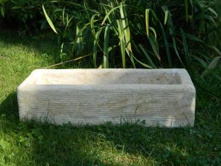 zahradní truhlík - květináč, délka 53 cm, šířka 20 cm, 18 kg