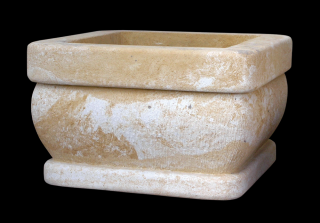 zahradní truhlík - květináč hranatý, délka 42 cm, šířka 42 cm, 80 kg