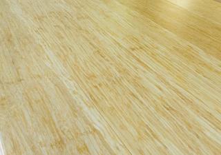 Dřevěná podlaha z lisovaných bambusových vláken TBIN003, Click&Lock systém, světlá