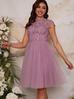 Společenské šaty Chichi London Lilac Vyberte velikost: 38