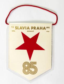 Autovlajka SK SLAVIA PRAHA IPS 85 let