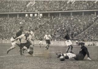 Dobová fotografie fotbal, Bohmen - Mahren in Berlin, 1939