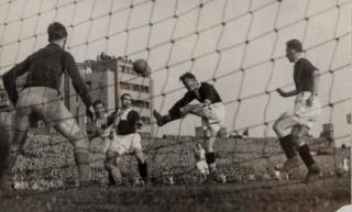 Dobová fotografie  Match en 1945 AC Sparta v. SK Slavie