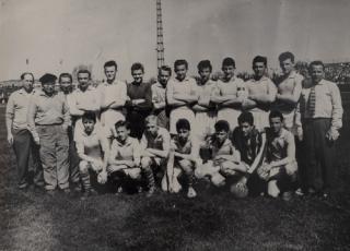 Dobová fotografie žákovského mužstva MV ČSTV Praha, 1961