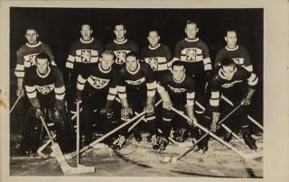 Fotografie - hokejový tým ČSR, Praha, 1947