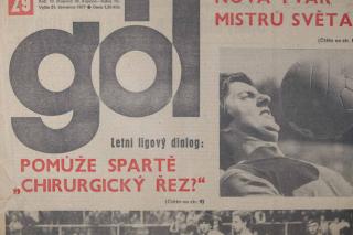 GÓL. Fotbalový a hokejový týdeník, 10/29/15/1977 č. 29