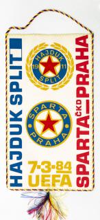 Klubová vlajka Sparta Praha vs. Hajduk Split, 1984