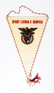Klubová vlajka Sport Lisboa e Benfica