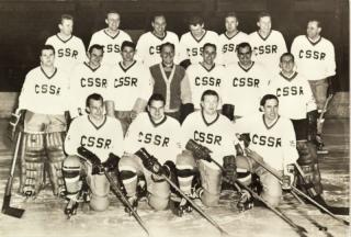 Pohlednice foto ČSSR hokejové  mužstvo 1964, ZOH Innsbruck