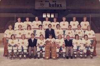 Pohlednice, foto  -  Tesla Pardubice, hokej, 1977/1978
