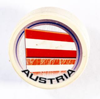 Puk Austria, white