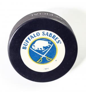 Puk Buffalo Sabres, NHL, Inglasco