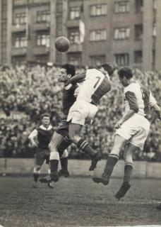 Tisková foto z utkání SK Slavia Praha v. IFC Saarbrucken, ČTK, 1957