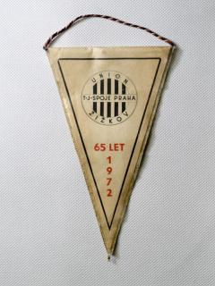 Vlajka klubová SK SLAVIA UNION Spoje Žižkov 1972