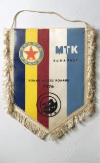 Vlajka klubová SPARTA PRAHA ČKD vs. MTK Budapest 1976