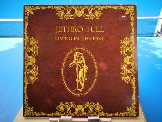 Jethro Tull ‎– Living In The Past LP