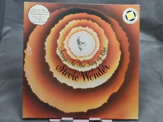 Stevie Wonder ‎– Songs In The Key Of Life + 7  & BOOKLET