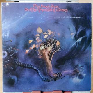 The Moody Blues ‎– On The Threshold Of A Dream LP