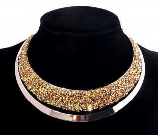 Luxusní třpytivý náhrdelník 2 barvy Barva: Zlatá