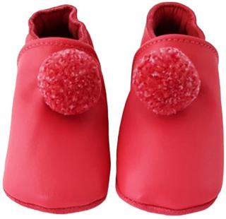 Kožené capáčky červené s bambulkou LAIT ET MIEL Velikost capáčků: 12-18 měsíců