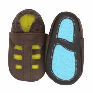 Kožené capáčky s gumovou podrážkou sandálky hnědé CAROZOO Velikost capáčků: 2-3 roky