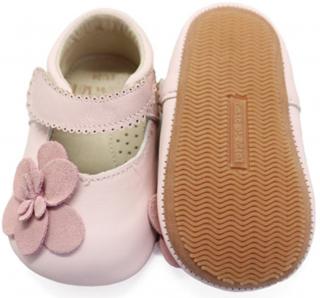 Kožené capáčky s gumovou podrážkou sandálky růžové s květinou LAIT ET MIEL Velikost capáčků: 12-18 měsíců