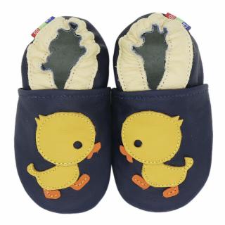 Kožené capáčky s koženou podrážkou kachnička CAROZOO Velikost capáčků: 3-4 roky