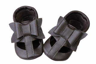 Kožené capáčky s koženou podrážkou sandálky s mašličkou šedé EVTODI Velikost capáčků: 12-18 měsíců