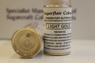 Světle zlatá třpytivá prachová barva ve spreji - Sugarflair Colours, Anglie
