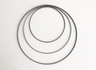Kovové kruhy 15 - 25 cm - stříbrné průměr: 20 cm