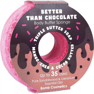 Bomb cosmetics Sprchová peelingová houba s trojitým máslem a čokoládou Body buffer sponge 165 g