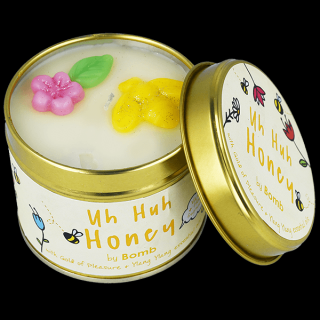 Bomb cosmetics Vonná svíčka Huh Honey (med) 35 hod