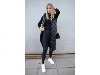 Prošívaná vesta s kapucí Barva: Černá, Velikost: M/L/XL
