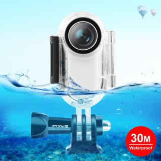 Podvodní housing na kameru Insta360 GO2