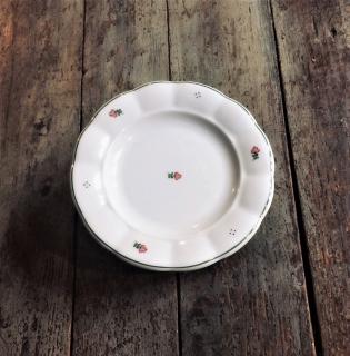 Babiččin porcelán - červené kvítky - tlustostěnný dezertní talíř