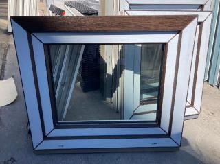 okno 70x60  tmavy dub sklopne
