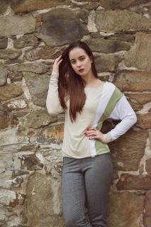 Halenka s kontrastními pruhy Velikost: M, Barva: Beige and green