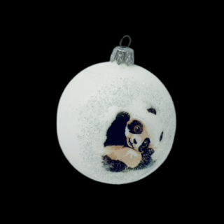 Bílá harmonie: Skleněná ozdoba 8cm - Ležící panda (s dárkovou krabičkou) IRISA  Balení: 1ks, Barva: bílá, Velikost: 8 cm