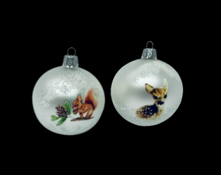 Bílé Vánoční Pohádky: Sada 2 Skleněných Ozdob 7cm - Veselá Veverka a Srneček  Balení: 2ks, Barva: bílá, Velikost: 7 cm