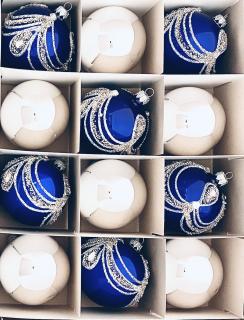 Irisa Vánoční exkluzivní ozdoby BIANKA kombinace modré a stříbrné koule Velikost 8 cm, SET 12 ks Balení: 12ks, Barva: modrá;stříbrné, Velikost: 8 cm