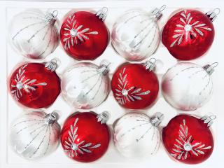 Irisa Vánoční ozdoby LEILA kombinace bílé a červené koule s dekorem mrazolak  5 cm, SET 12 ks Balení: 12ks, Barva: bílá;červená, Velikost: 5 cm