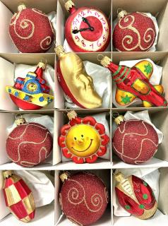 Retro kouzlo Vánoc – Skleněné vánoční ozdoby 7 cm ( sada 12 ks ) Balení: 12ks, Barva: červená;zlatá, Velikost: 7 cm