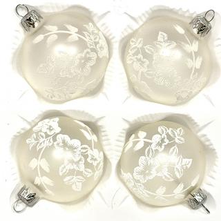 Skleněné vánoční koule 7 cm „Zimní květy“ – Jemná elegance v matném provedení - sada 4 ks Balení: 4ks, Barva: bílá, Velikost: 7 cm
